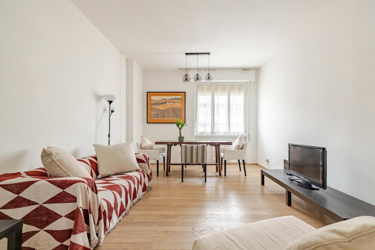 Apartamento With A View And A Glass Of Wine!