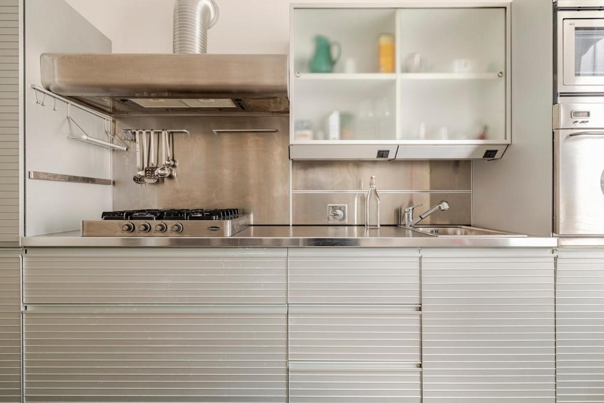 With A View And A Glass Of Wine! Apartamento *